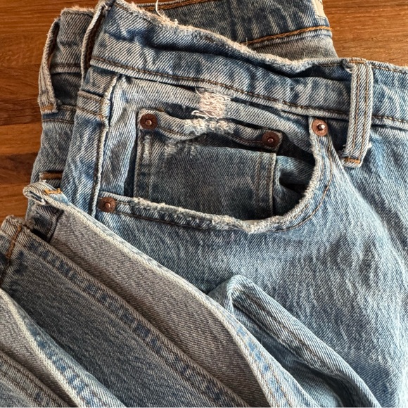 Abercrombie 90s relaxed high rise jeans, Size 28 - Picture 6 of 14